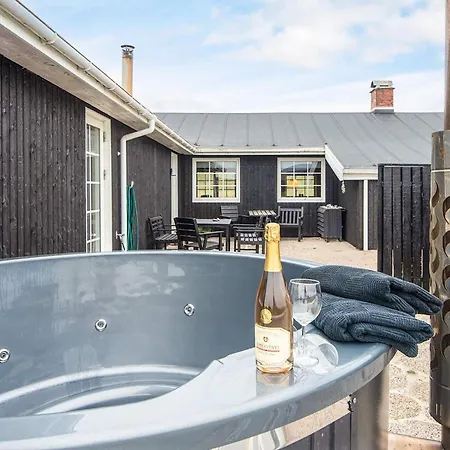 Holiday home 4 Star In Harboore