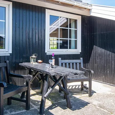 12 Person In Harboore-by Traum Ferienhaus Vrist